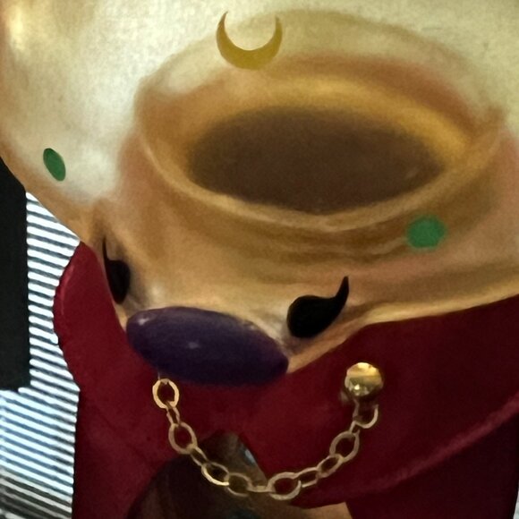 Jobi The King: Exclusive Soft Vinyl Figure By OK Luna - Picture 13 of 16